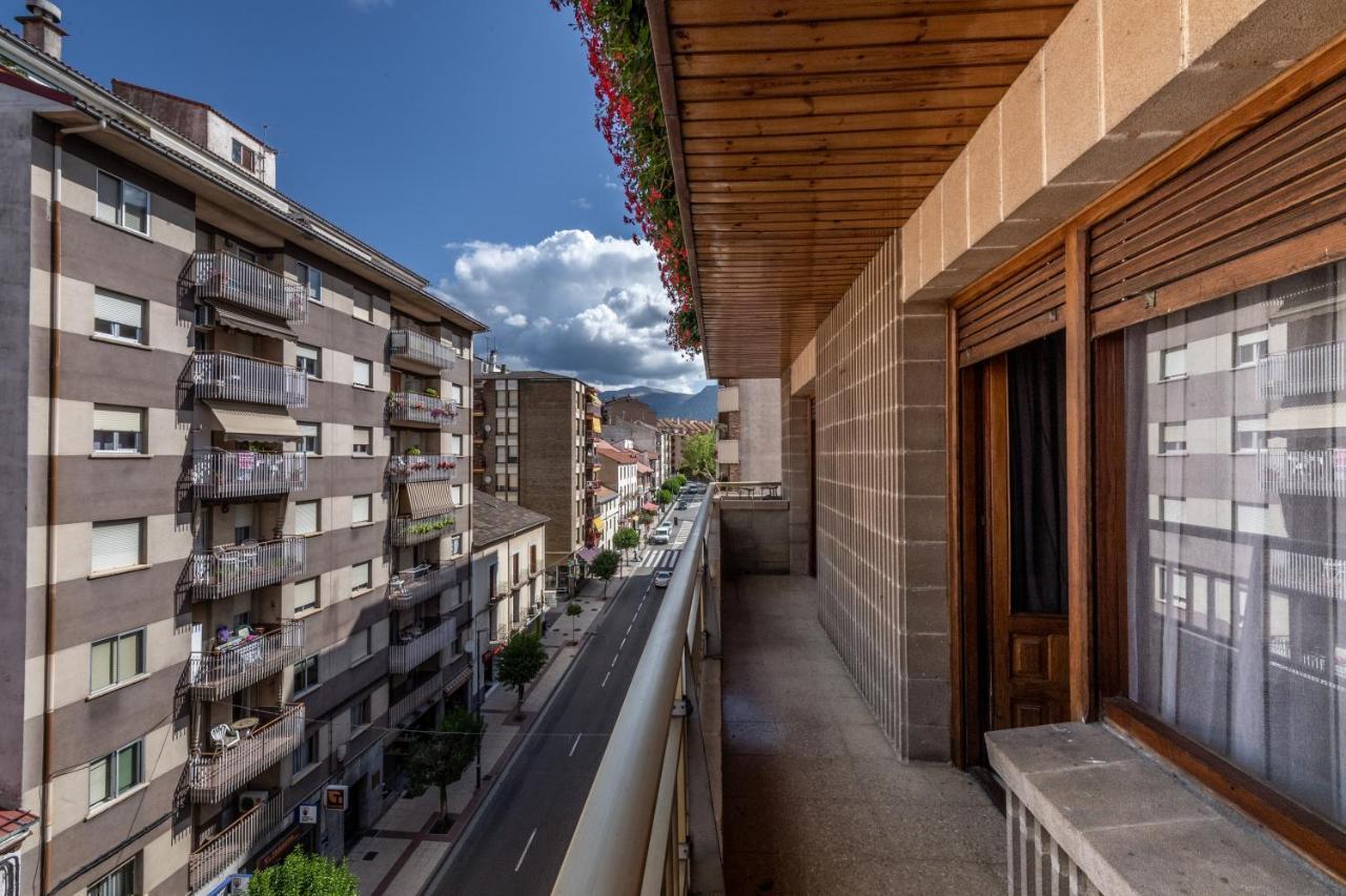 Apartamento Pirineo Aragones Sabiñánigo Exterior foto